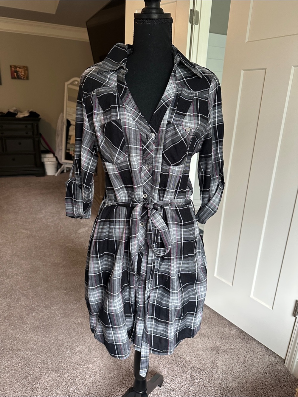 Guess Black & Gray Plaid Button-Front Shirt Dress with Tie Waist